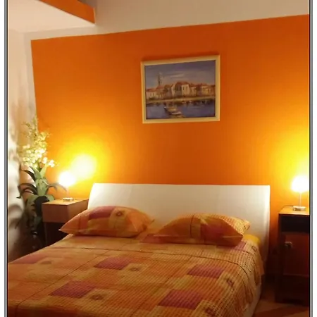 Lejlighed Colour